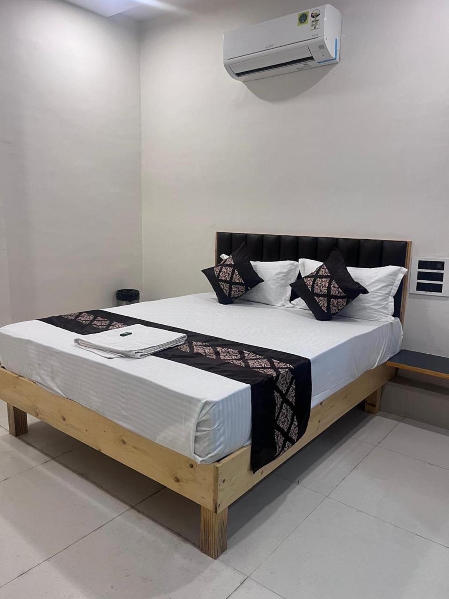 Hotel Hampton Vyara المظهر الخارجي الصورة